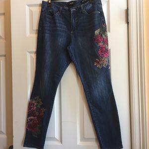 Nine West Embroidered blue jeans